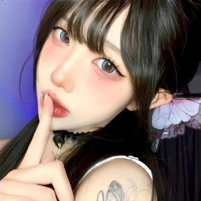 钢管舞娘
